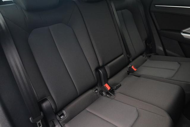 AUDI Q3 35 TFSI S tronic Business Advanced