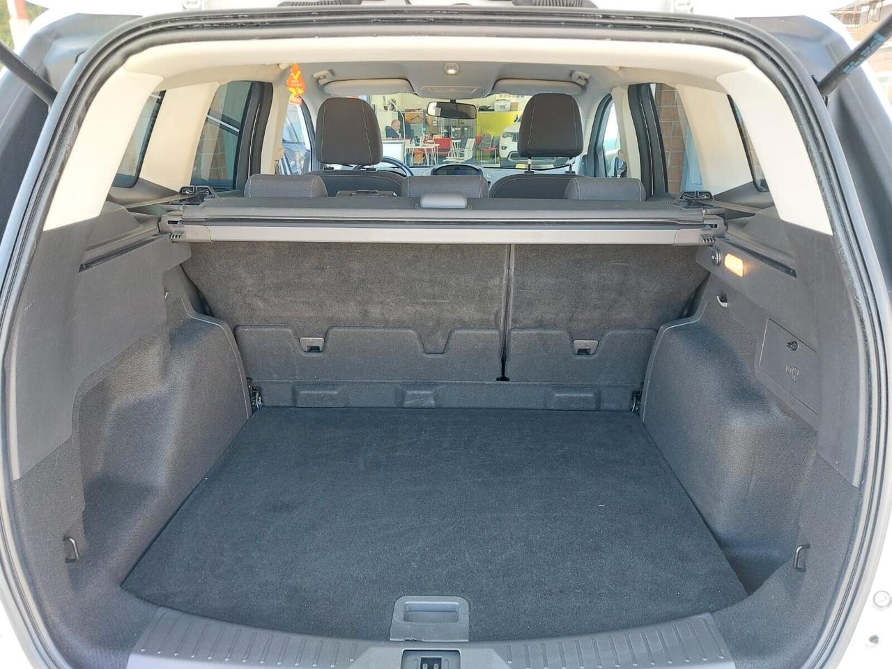 Ford Kuga 2.0 TDCI 120 CV S&S 2WD Titanium STUPENDA