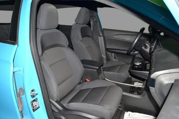 MG MG4 COMFORT 64Kwh