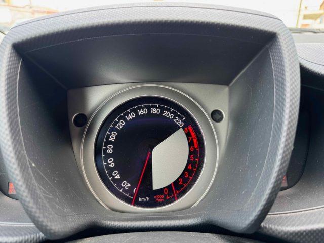 TOYOTA Urban Cruiser 1.3 Sol