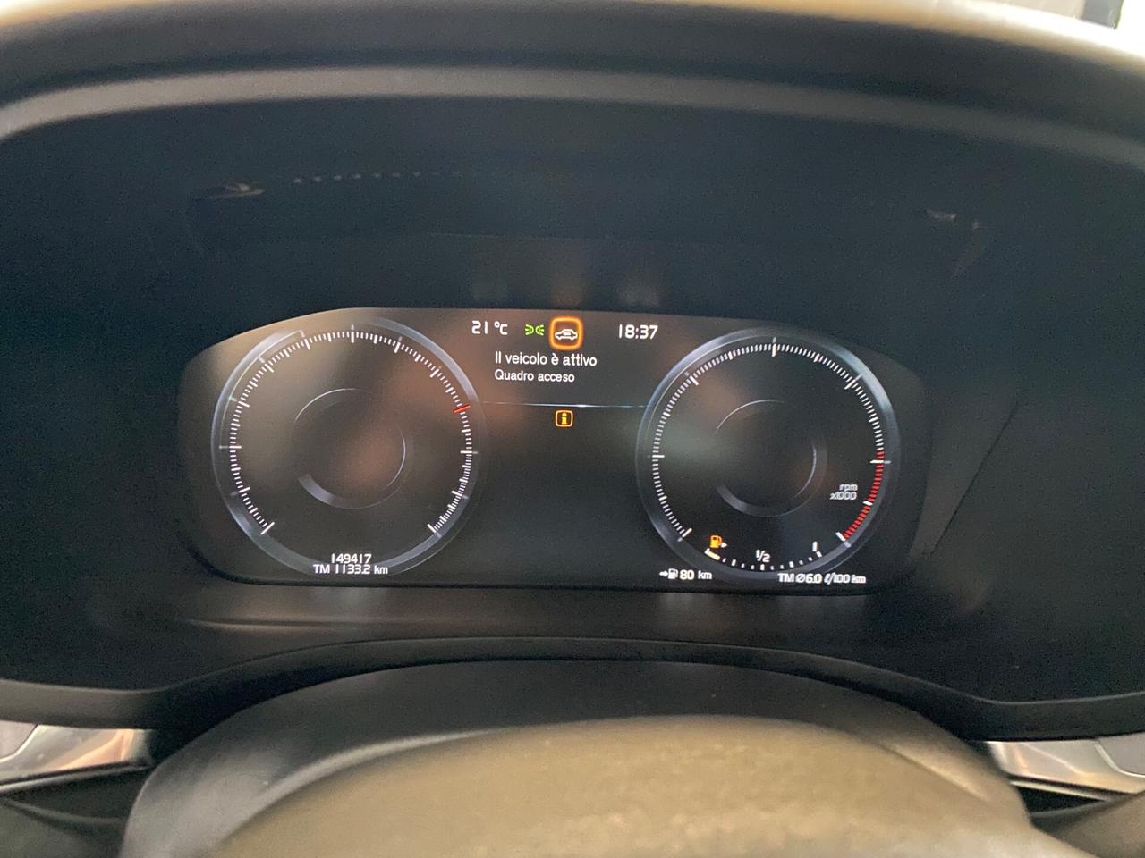 Volvo V60 B4 2.0 197 CV Geartronic Momentum Business Pro