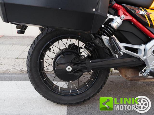 MOTO GUZZI V85 TT + Tris Valigie Alluminio+