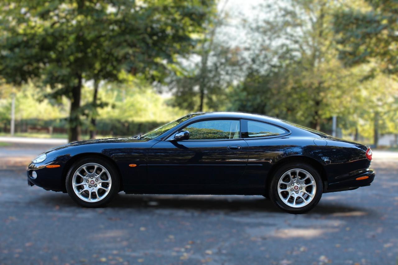 Jaguar XK XKR 4.0 Coupé