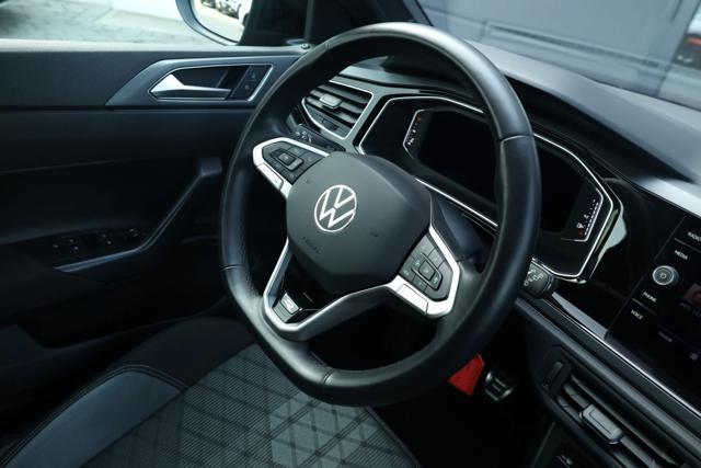 VOLKSWAGEN Taigo 1.0 TSI 115 CV R-Line