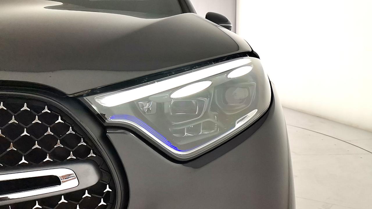 Mercedes-Benz GLC - X254 - GLC 220 d AMG Line Premium 4matic auto