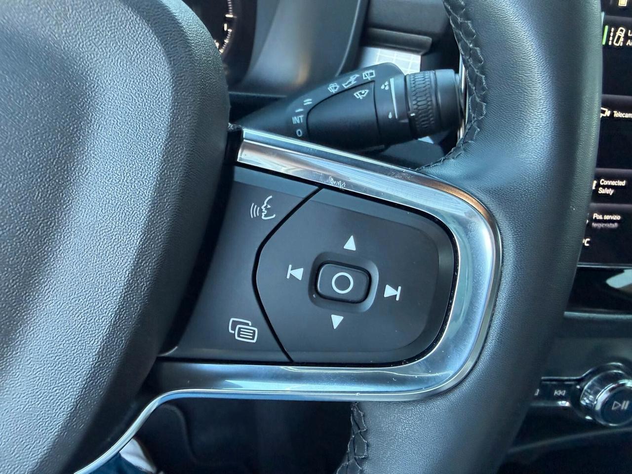 Volvo XC40 T4 Recharge Plug-in Hybrid automatico Core - AUTOCARRO N1 -