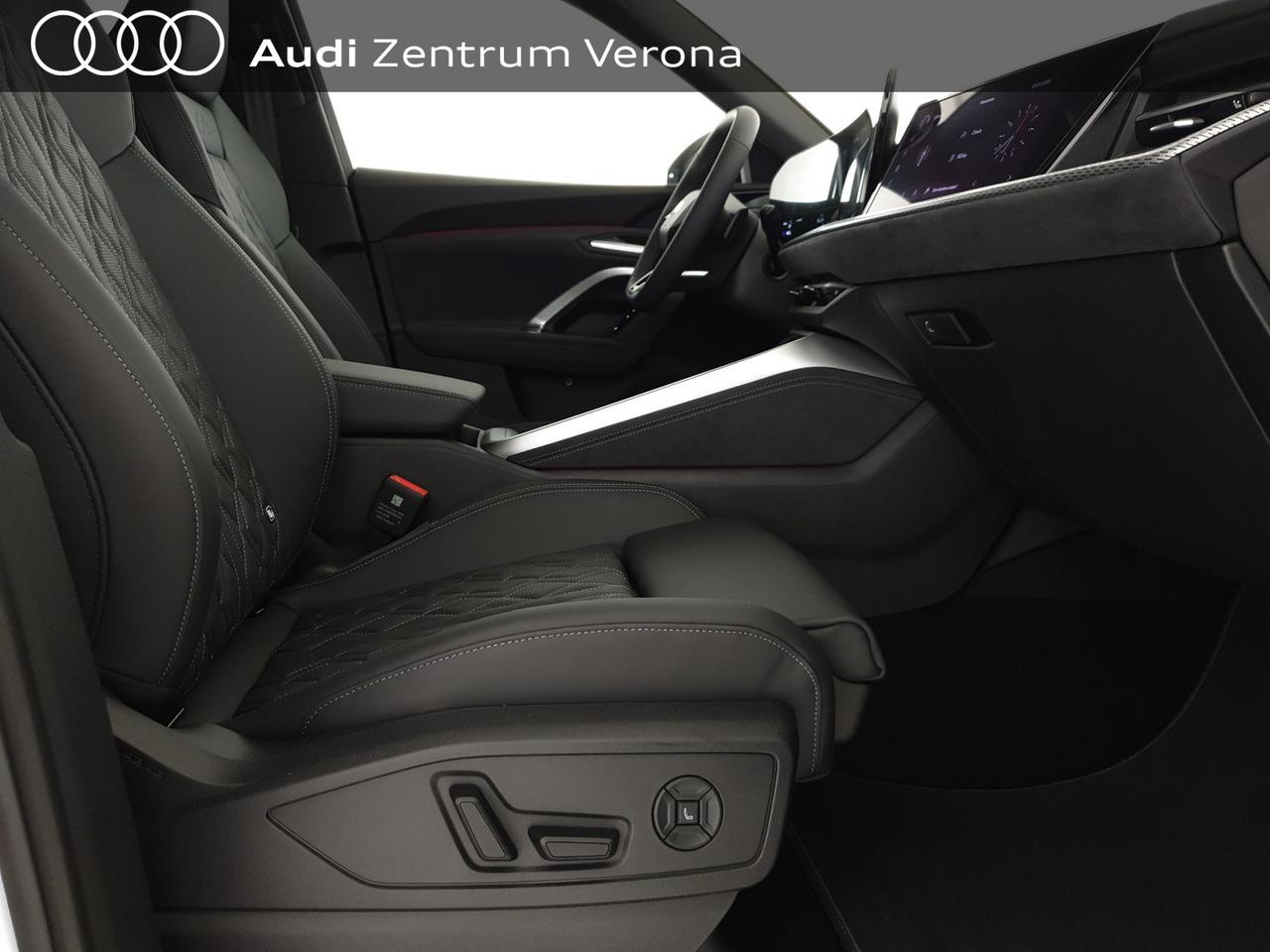3.0TFSI 367CV quattro S troni Sport Attitude