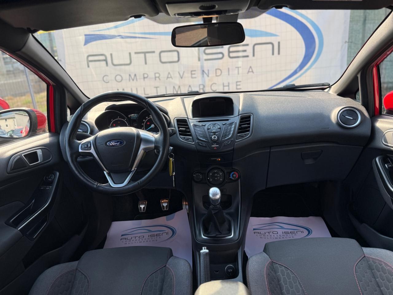 Ford Fiesta 1.5 TDCi 75CV ST-Line NEOPATENTATI OK