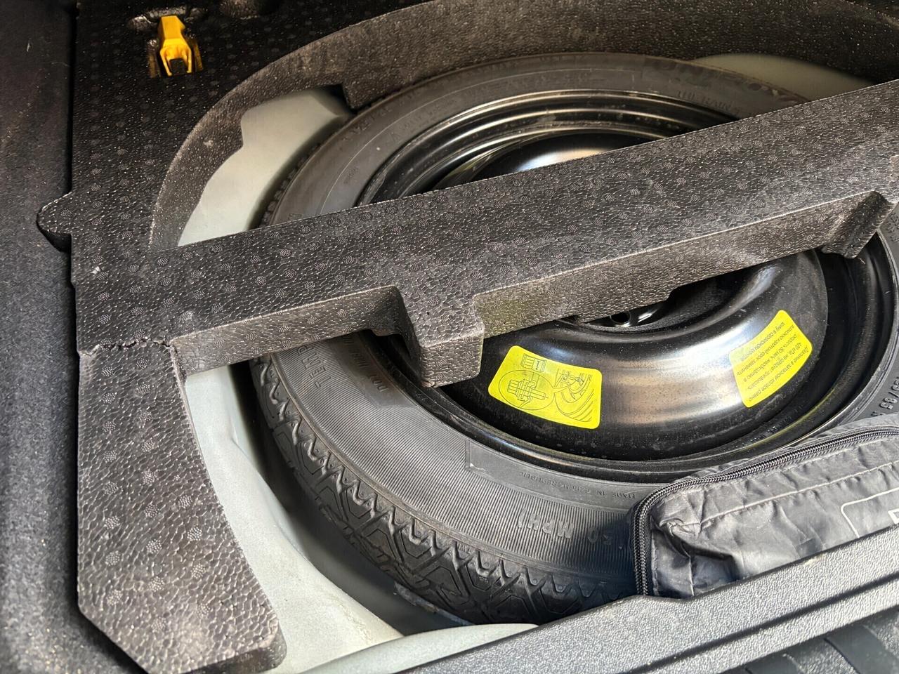 Peugeot 2008 BlueHDi TETTO PANORAMICO -2019