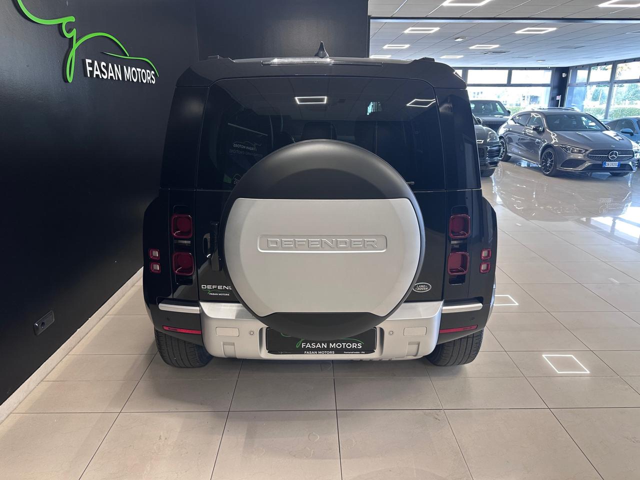 Land Rover Defender 110 3.0d i6 mhev SE awd 250cv auto