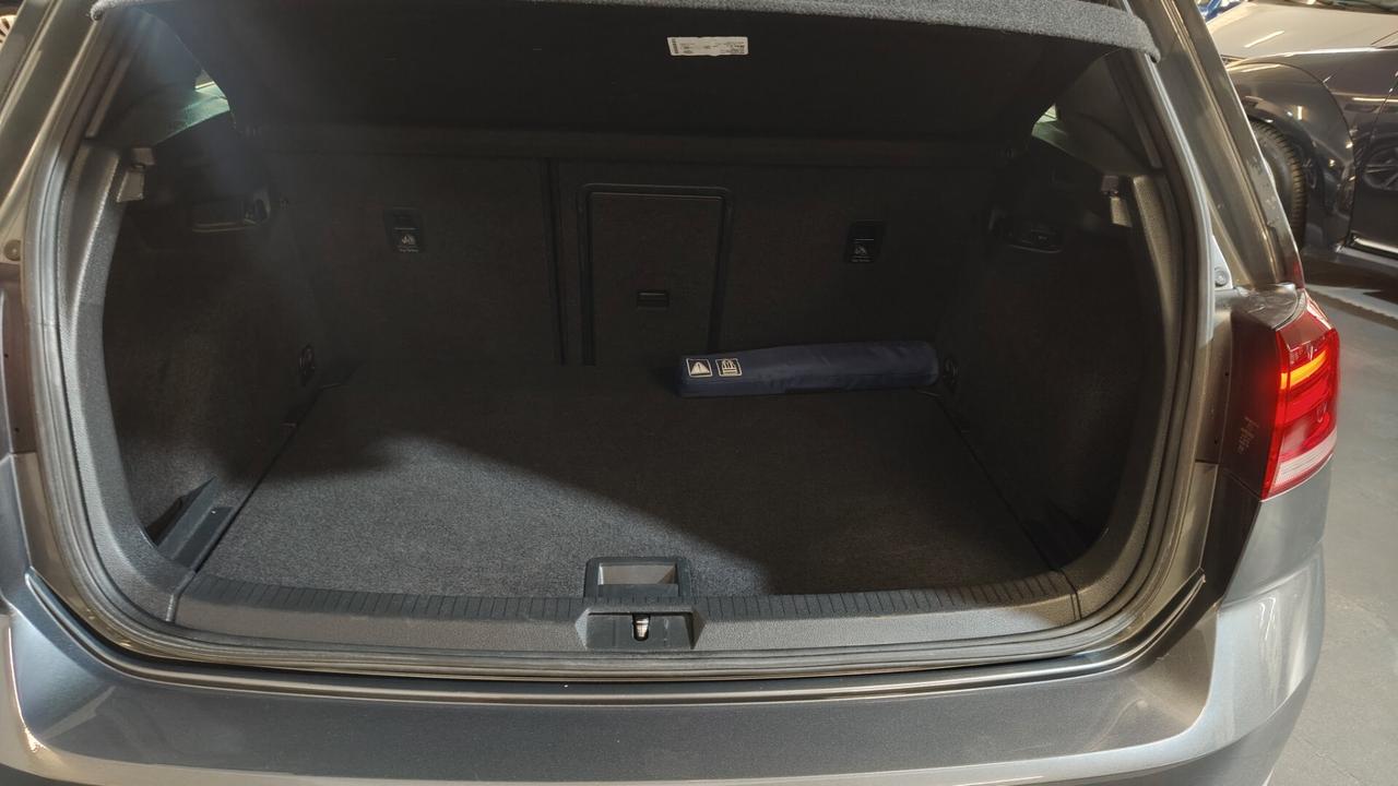 Volkswagen Golf 1.6 TDI 115 CV DSG 5p. R-Line BlueMotion Technology