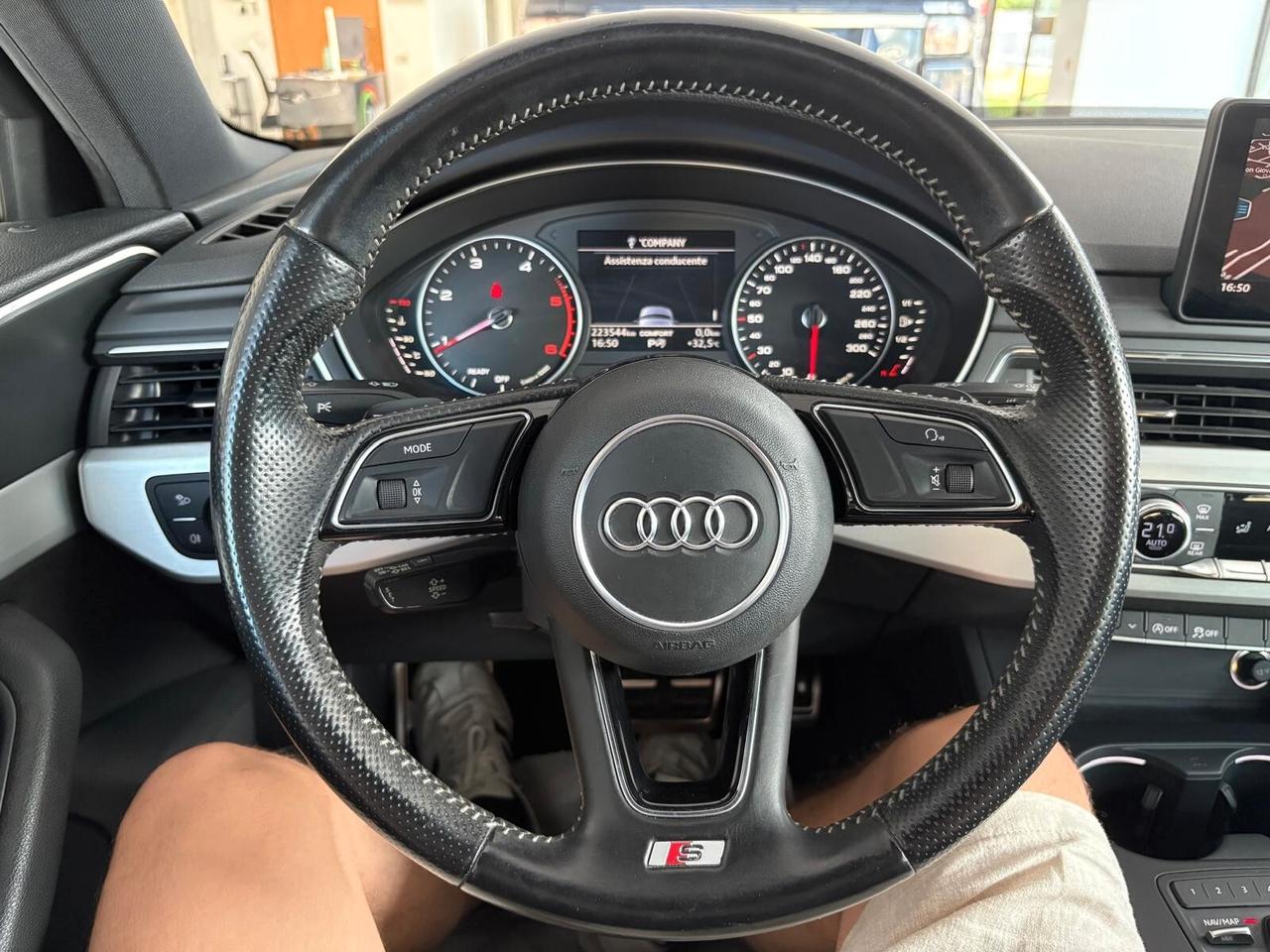 Audi A4 S-LINE 2.0 150CV