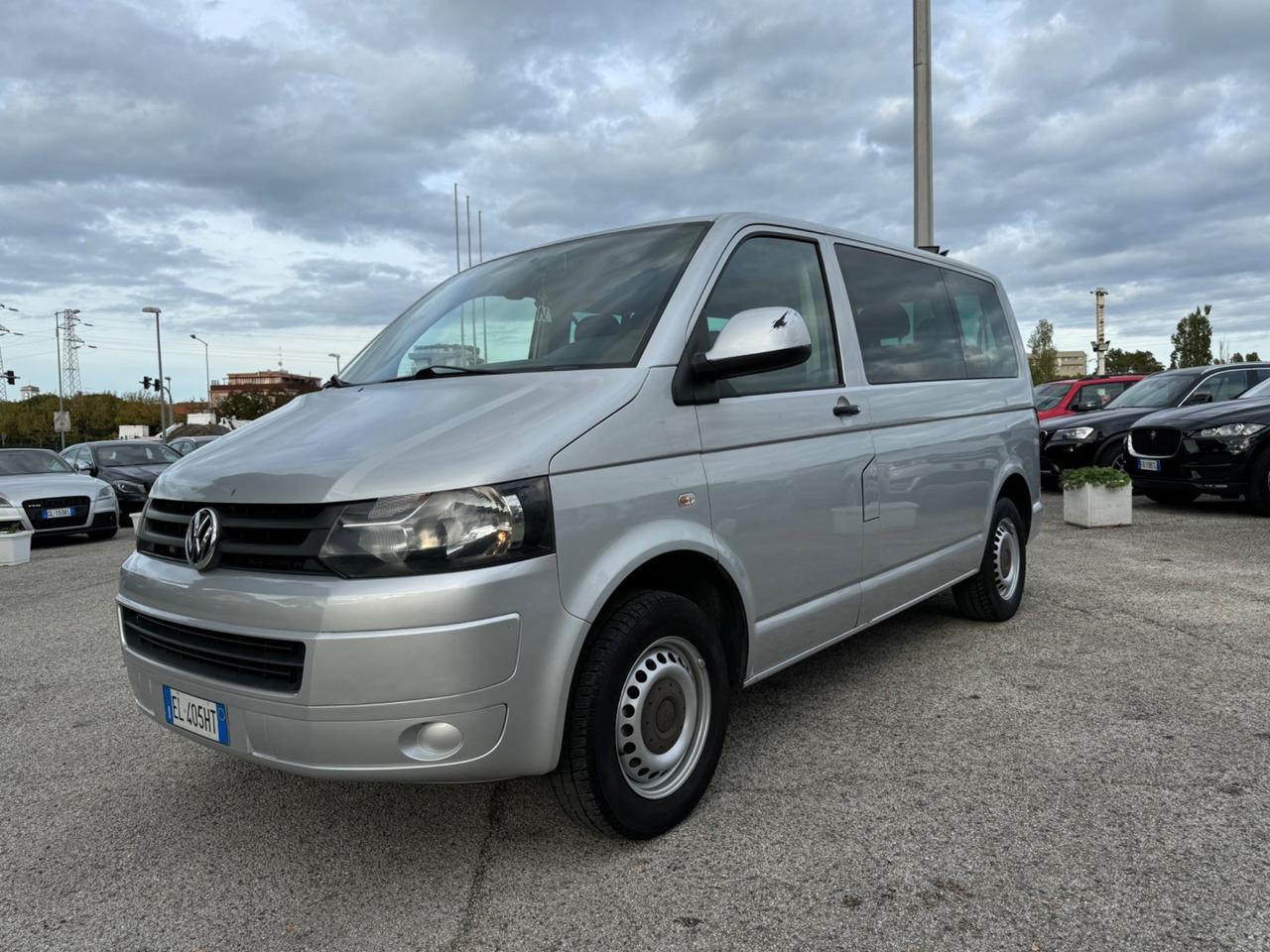 Volkswagen Caravelle T5 2.0 TDI 140CV PC Comfortline