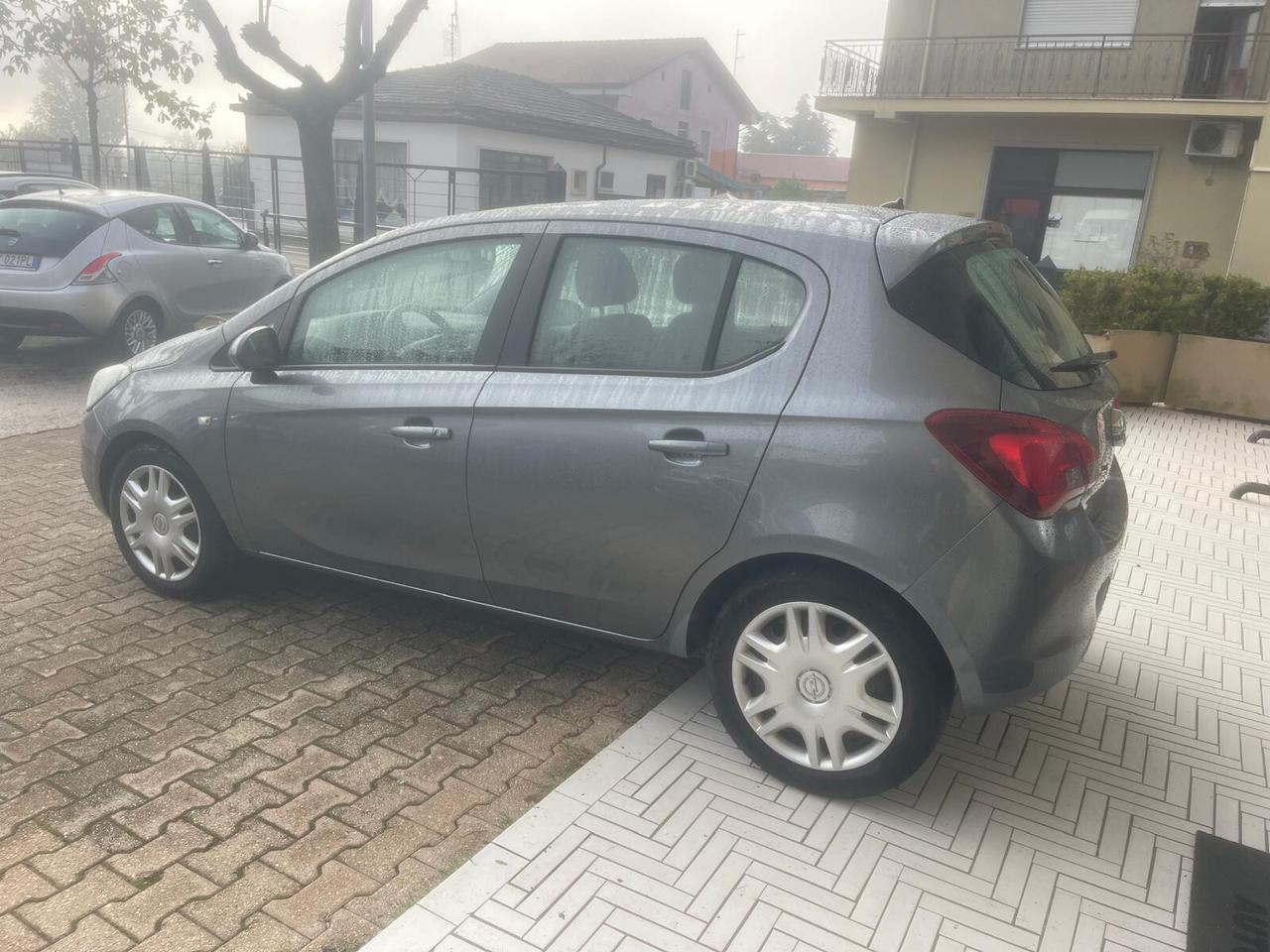 Opel Corsa 1.4 90CV GPL Tech 5 porte Advance