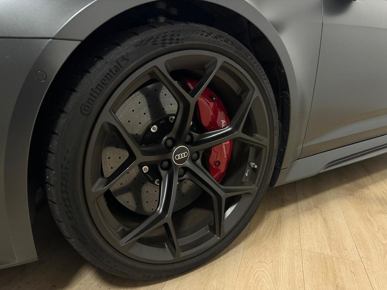 Audi RS6 RS 6 Avant 4.0 TFSI V8 quattro tiptronic Performance