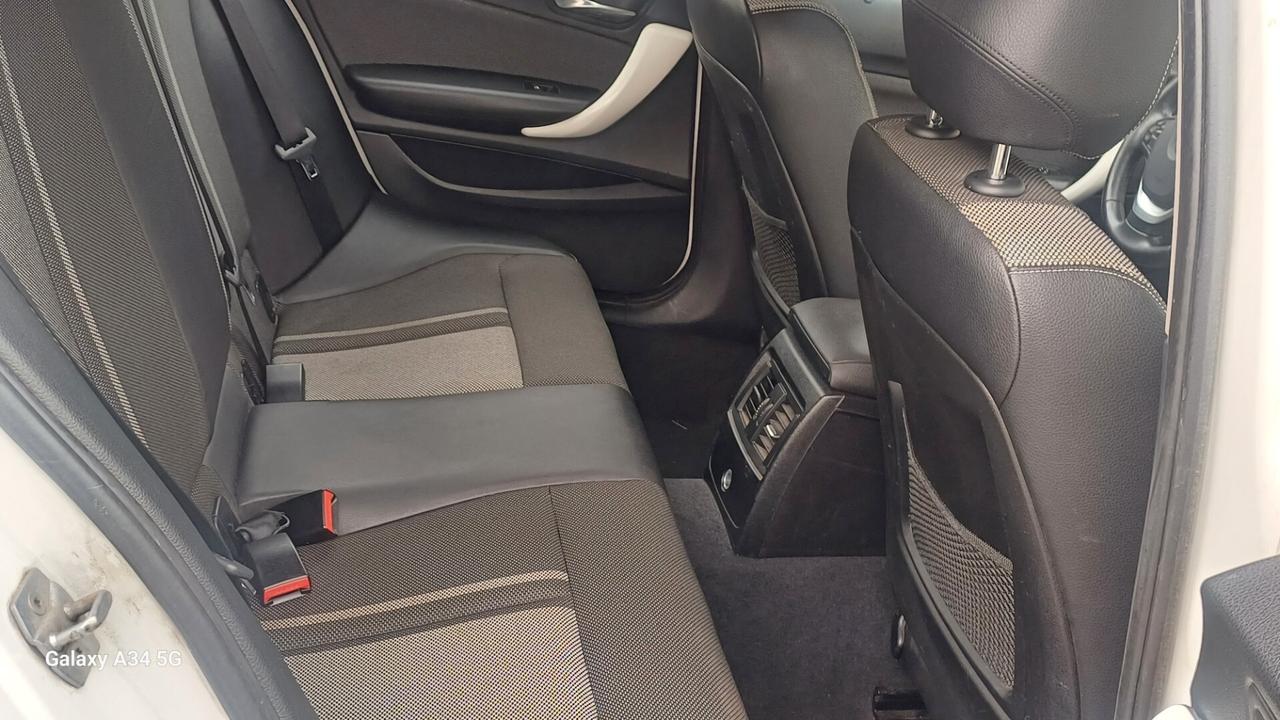 Bmw 116d 5p. Sport
