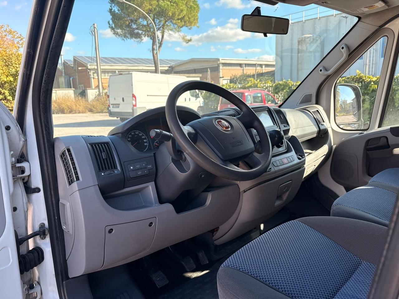 Fiat Ducato 30 2.3 MJT PC-TN Panorama 9 POSTI