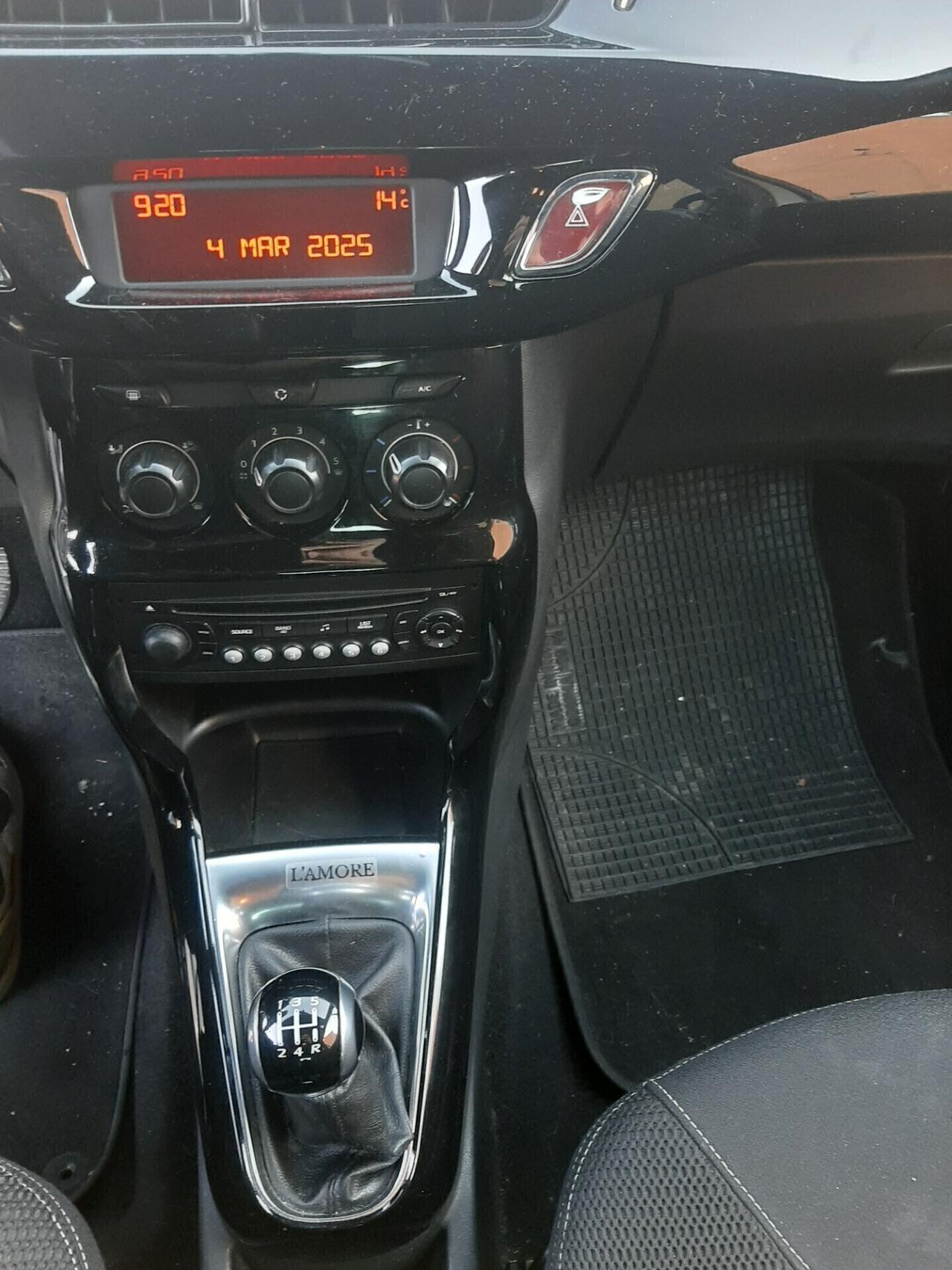 Ds DS3 DS 3 1.6 e-HDi 90 airdream Just Black ADATTA A NEOPATENTATI