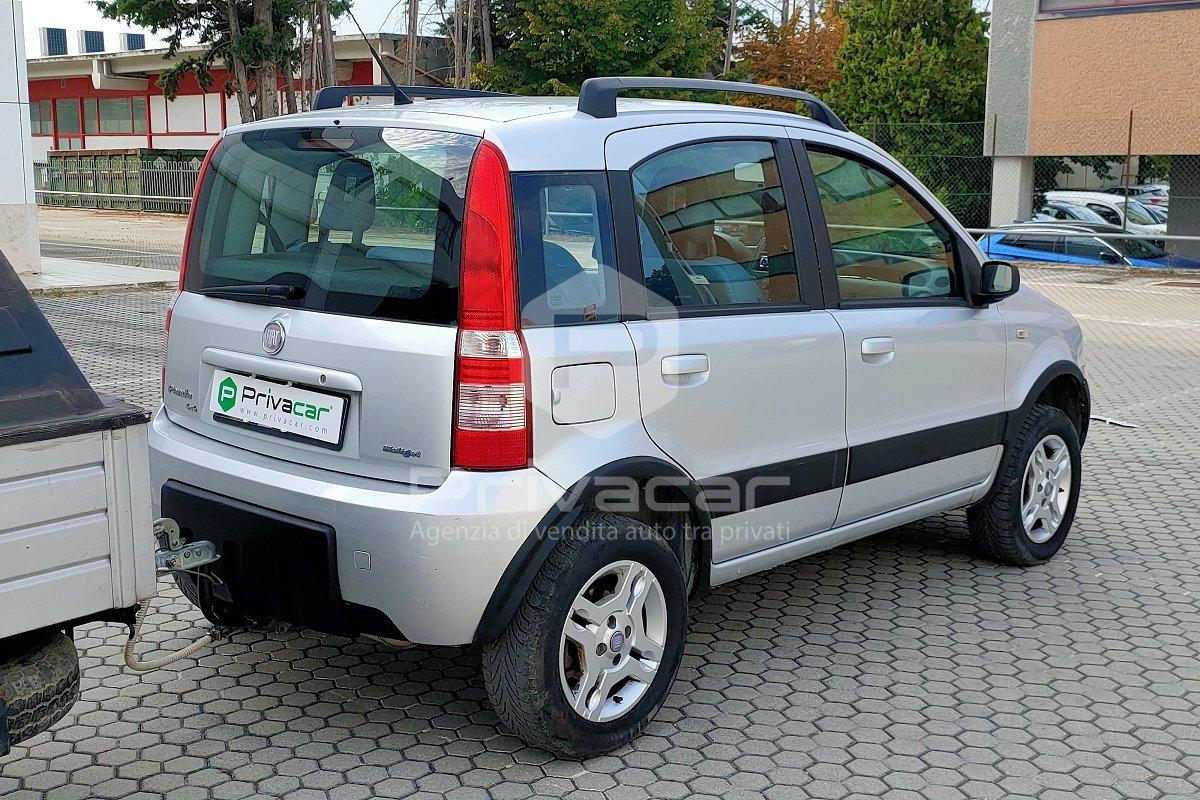 FIAT Panda 1.3 MJT 16V 4x4 Climbing