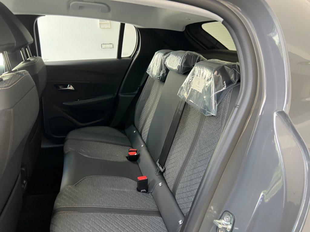 Peugeot 208 Allure Hybrid 110 e-DCS6 auto tua da €230,00 ant.0
