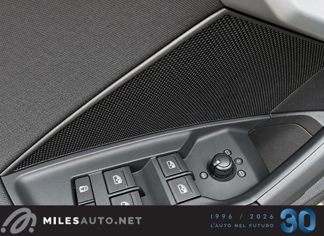 AUDI A3 30 g-tron S tronic Fari LED ACC IVA esposta