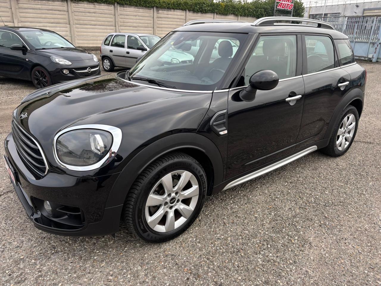 Mini 1.5 One Hype Countryman