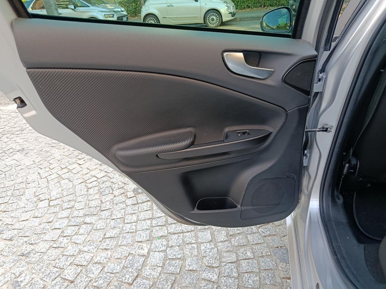 Alfa Romeo Giulietta 1.6 JTDM 16V Super #6109