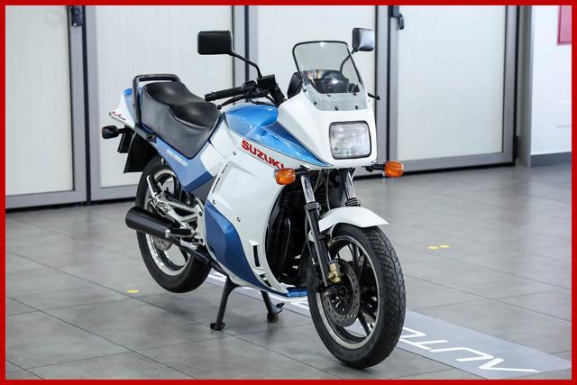 SUZUKI GSX 550 TARGA E LIBRETTO ORIGINALE