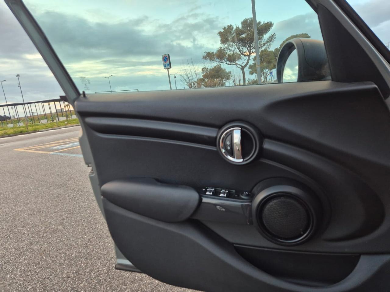 Mini 1.5 One D Business 5 porte