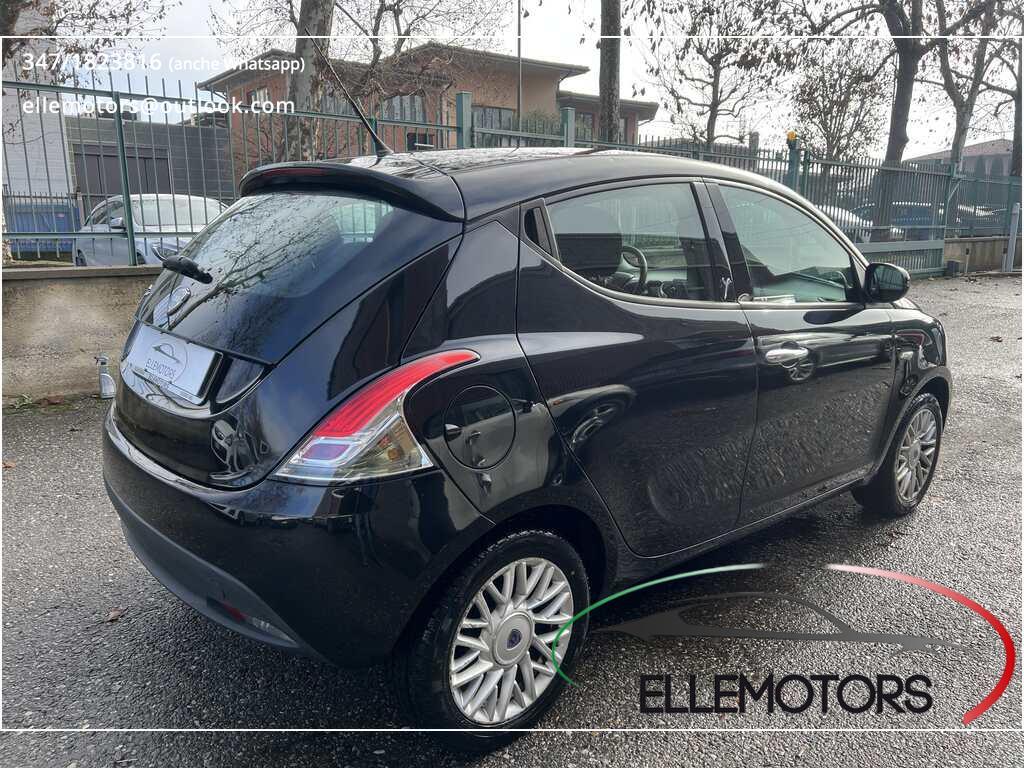 Lancia Ypsilon 5 Porte Ypsilon 1.2 5 POSTI - NEOPATENTATI