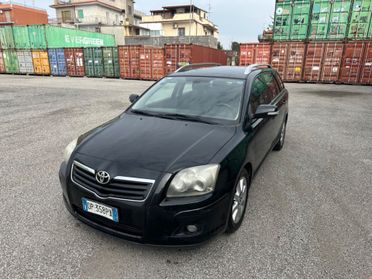 Toyota Avensis 2.2 D-4D 16V Station Wagon