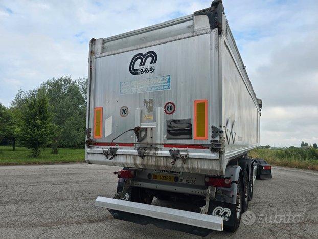 Semirimorchio vasca ribaltabile MENCI