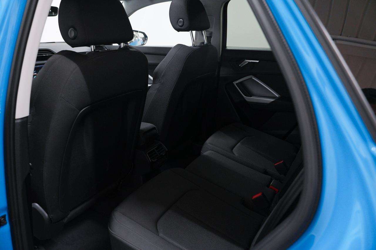 Audi Q3 35 TDI quattro S line edition