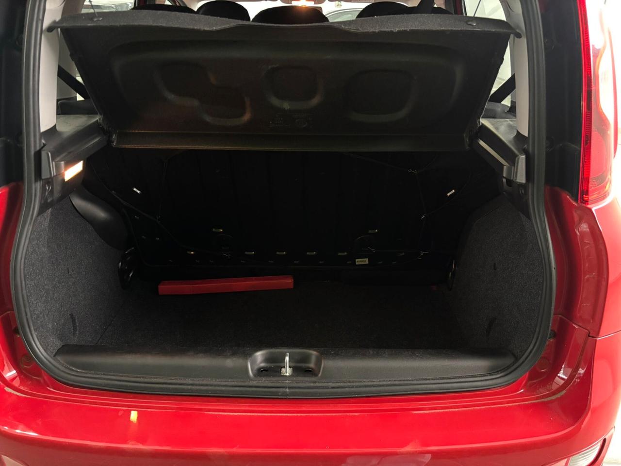 Fiat Panda 1.0 FireFly S&S Hybrid Red