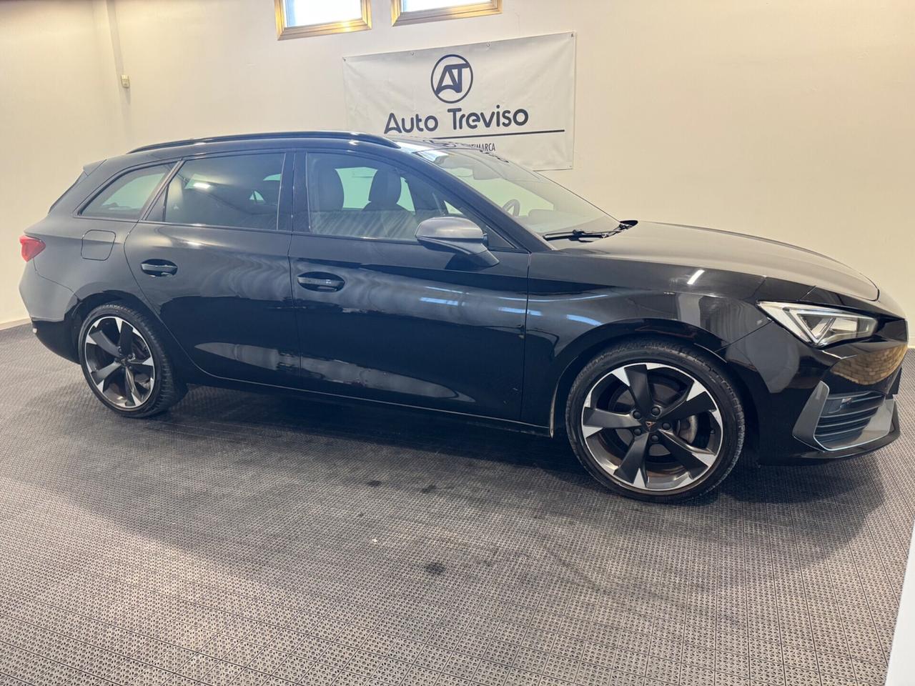 Cupra Leon Sportstourer 1.5 Hybrid 150CV DSG