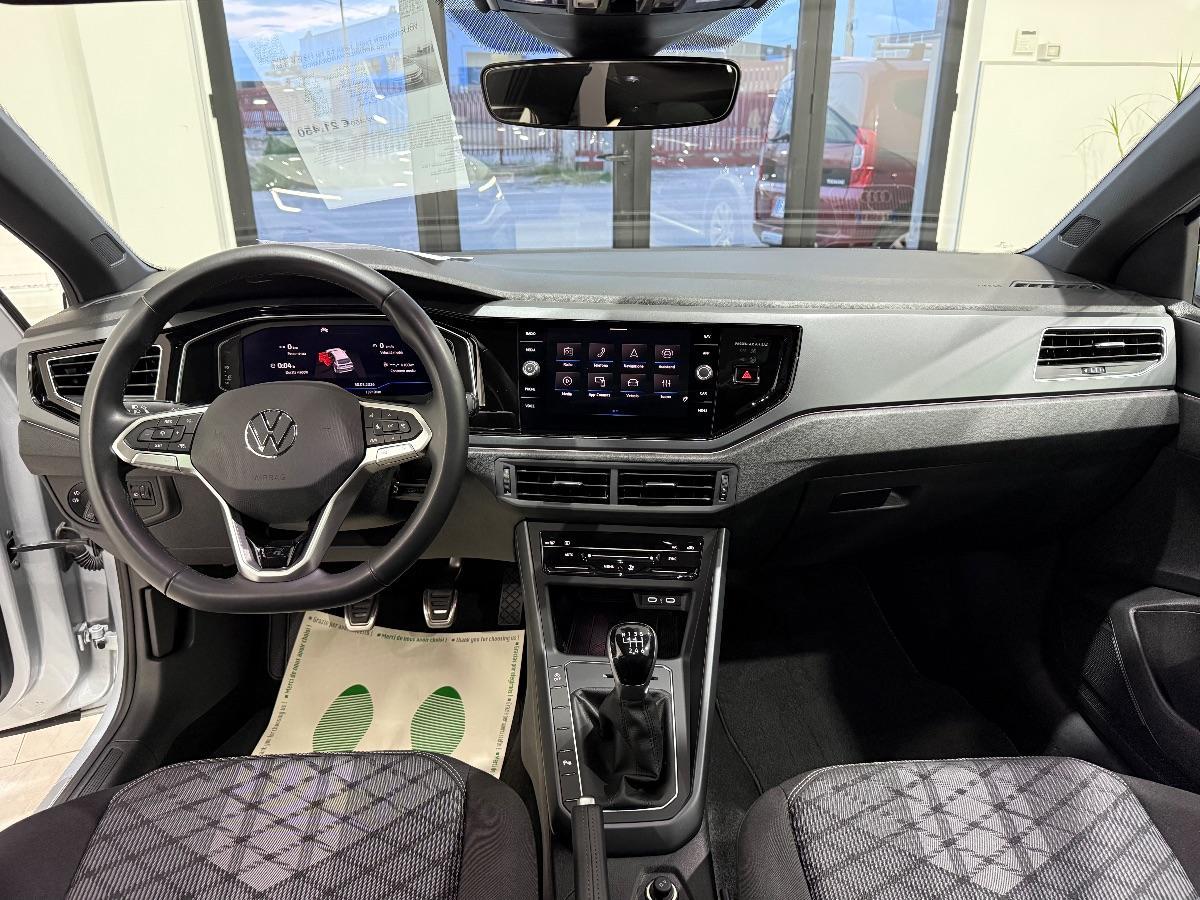 Volkswagen Taigo 1.0 Tsi 115 C.V. R-Line Tetto APRIBILE/PANORAMICO