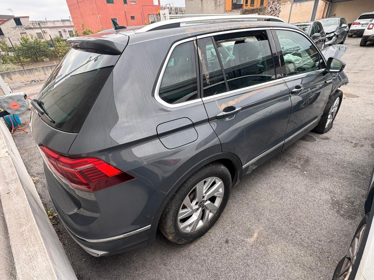 VW Tiguan 2.0 TDI 150 CV DSG Elegance-2021