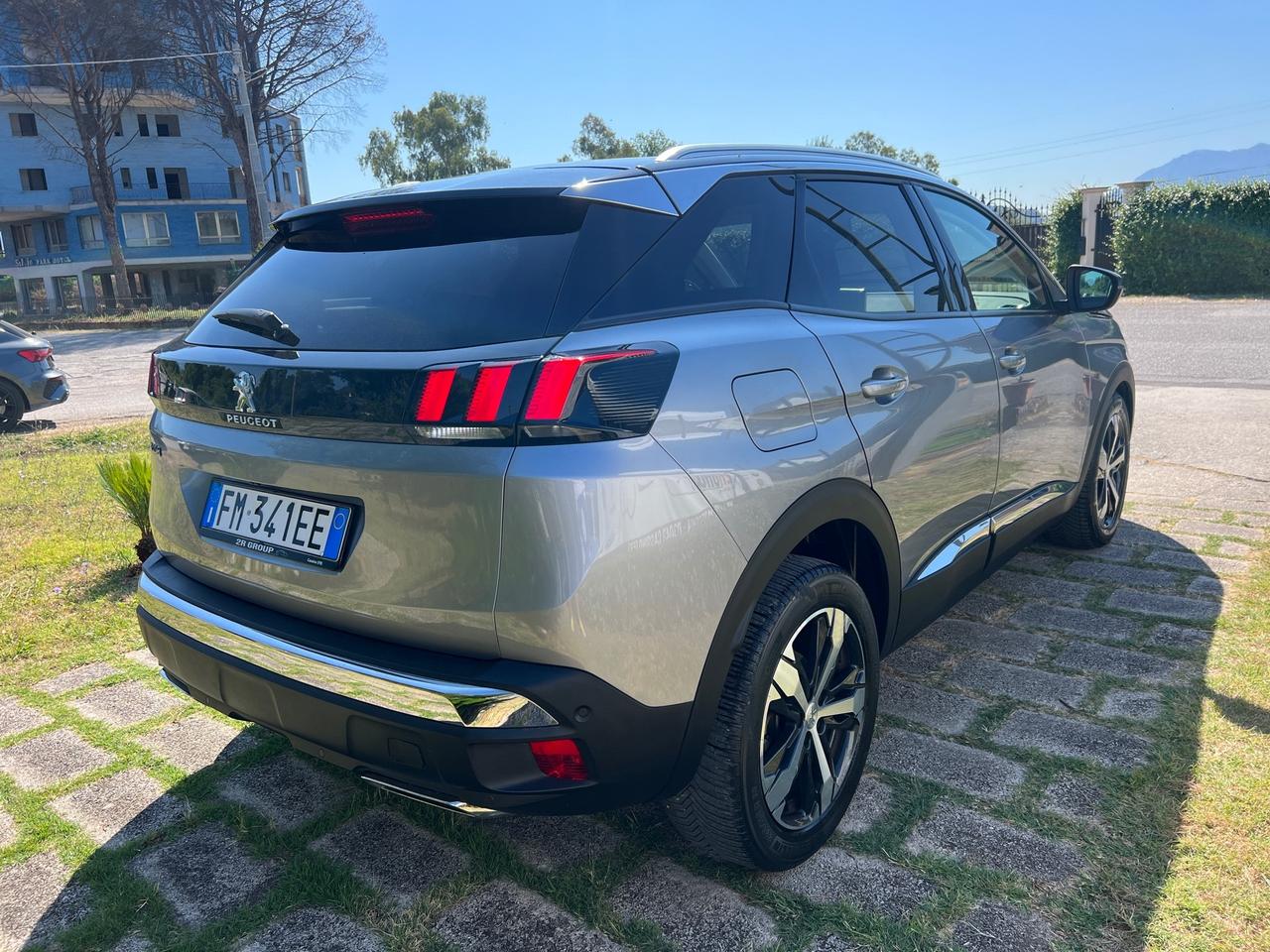 Peugeot 3008 1.6HDi 120CV EAT6 Allure-12/2017"UNIPRO"