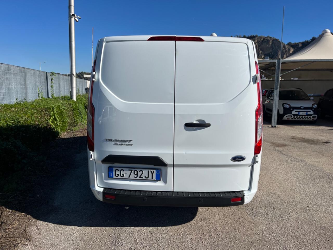 Ford Transit Custom 300 2.0 TDCI 130cv PC Trend Port. Kg. 952