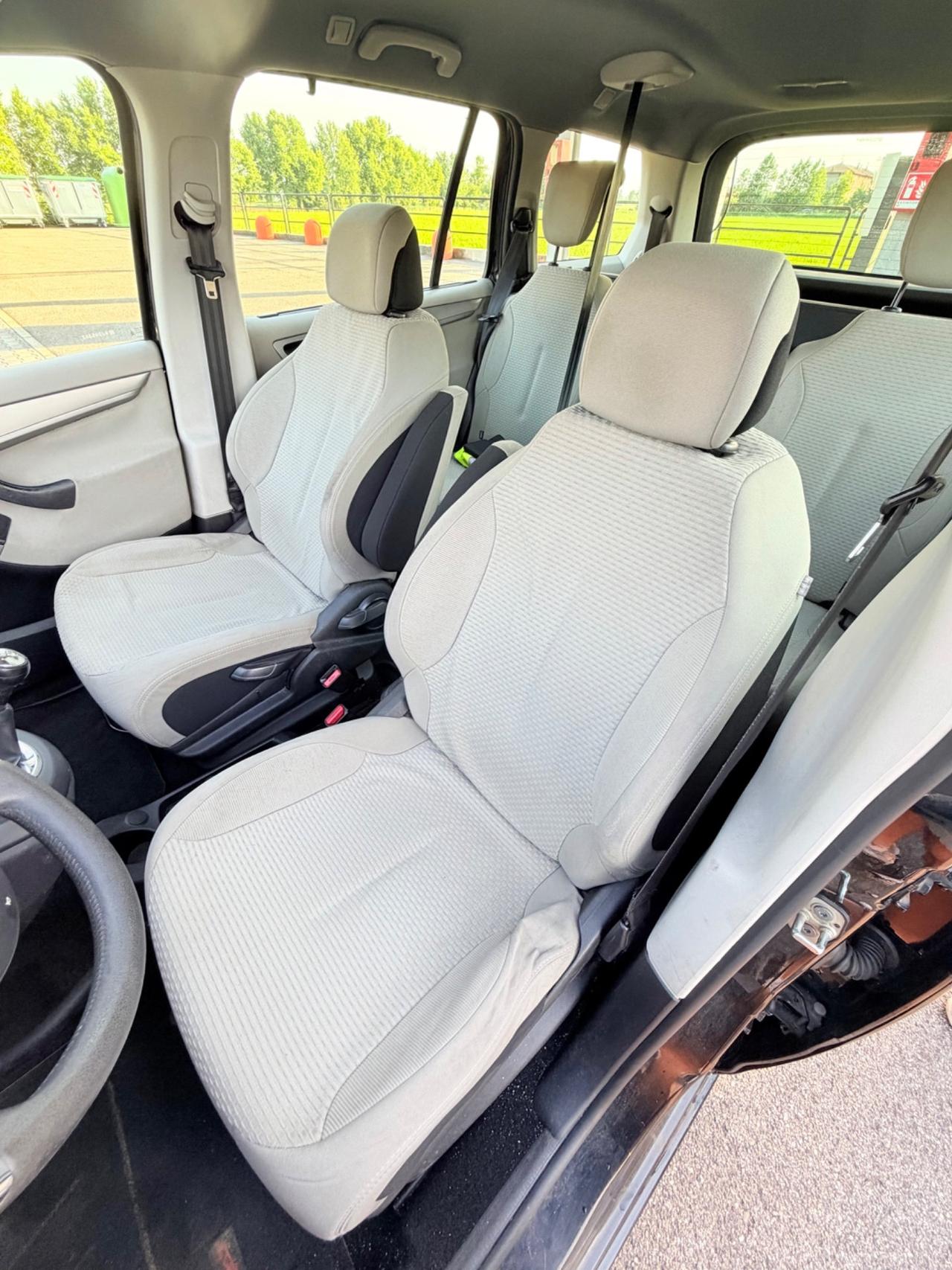 Citroen C4 Picasso 1.6 HDi 110 FAP CMP6 Elegance