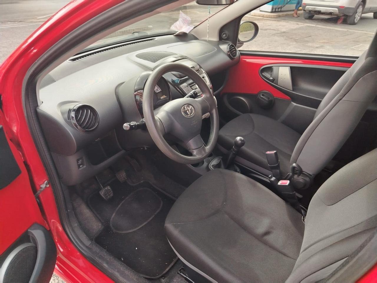 Toyota Aygo 1.0 Connect E5 OFFERTA della settimana