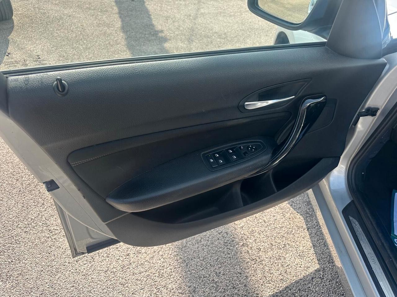 Bmw 120d xDrive 5P Urban AUTOM.