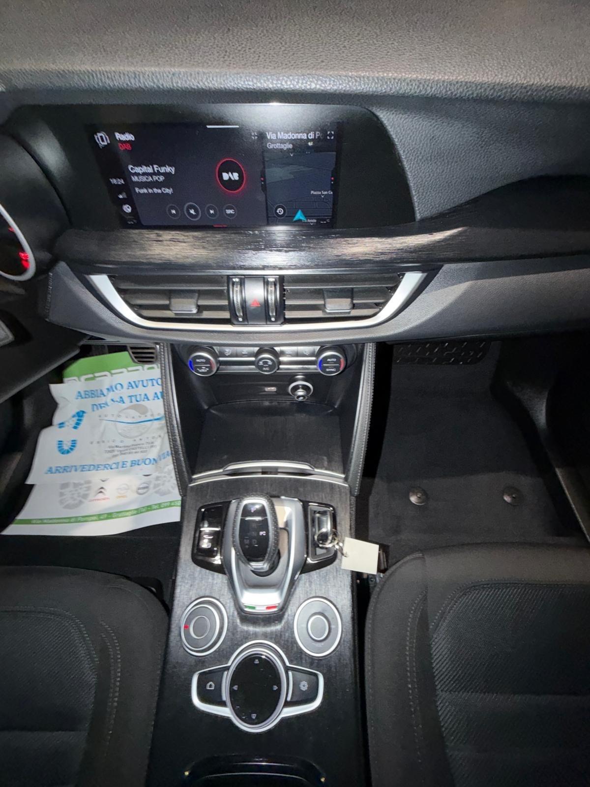 Alfa Romeo Stelvio 2.2 Turbodiesel 210 CV AT8 Q4 Ti