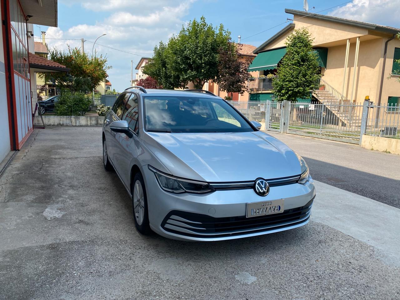 Volkswagen Golf Variant Golf Variant 2.0 TDI SCR DSG Life - CAMBIO AUTOMATICO