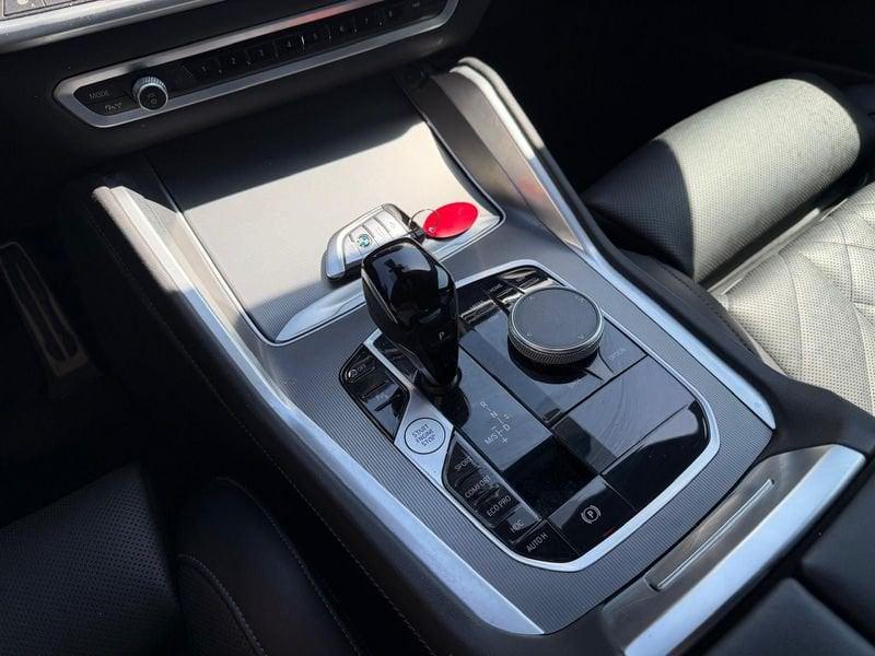 BMW X6 xDrive 40d MHEV MSport aut. FULL LED, RETROCAMERA