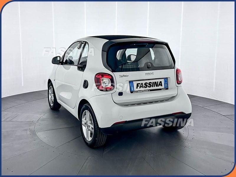 smart fortwo EQ Pure 22KW