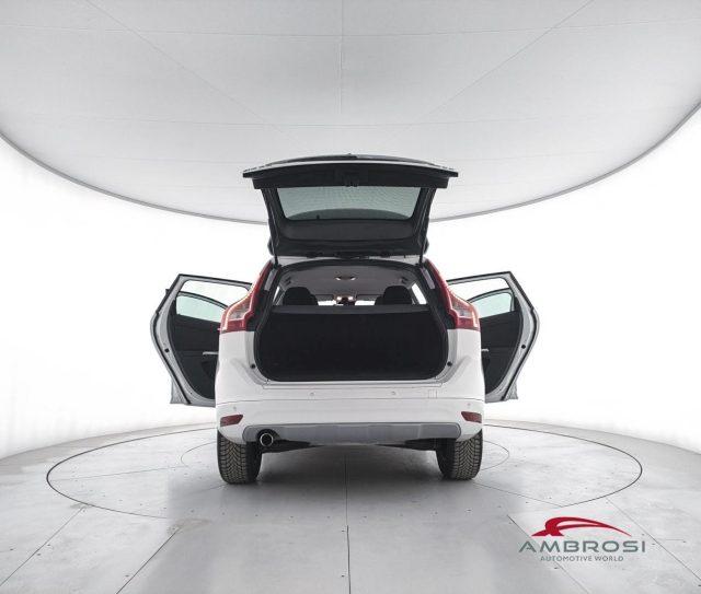 VOLVO XC60 D3 Kinetic