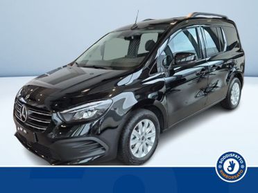 Mercedes-Benz Classe T 180 d AT