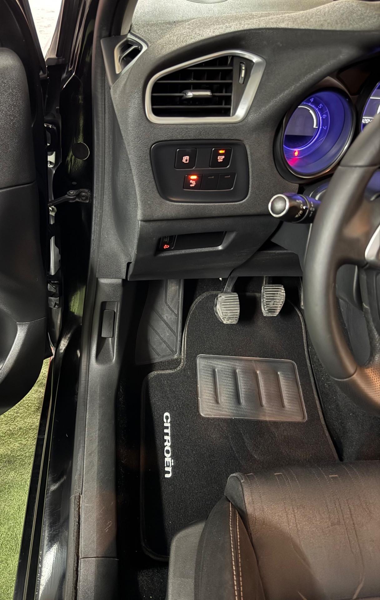 Citroen C4 1.6 HDi 90 Seduction BERLINA