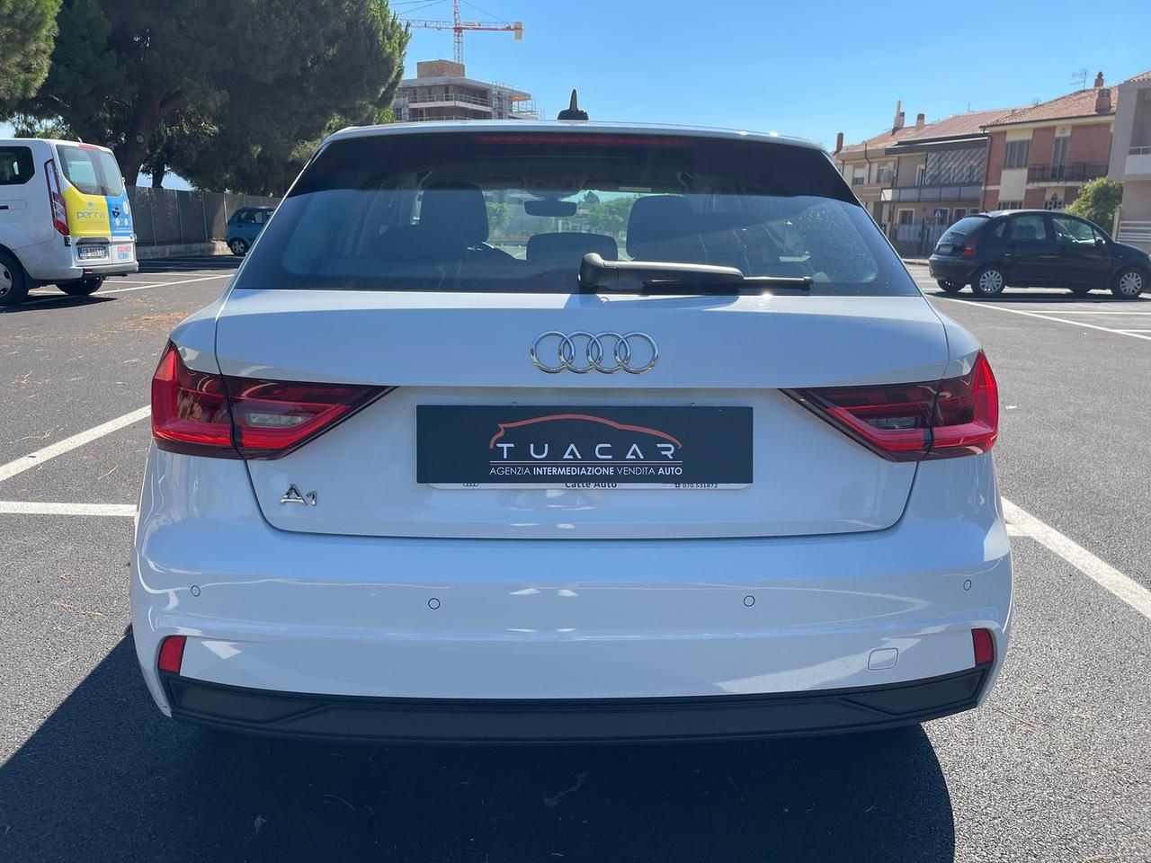 Audi A1 1.0 25 TFSI Admired #11605